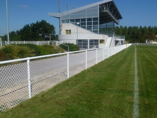 CLÔTURE MAIN COURANTE / REMPLISSAGE GRILLAGE