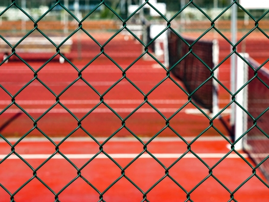 GRILLAGE / PLASTIFIE / TENNIS